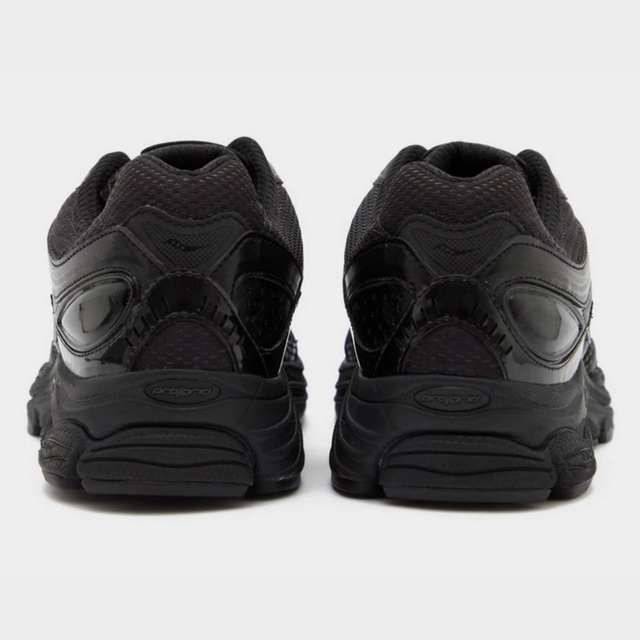 Saucony ProGrid Omni 9 - Black