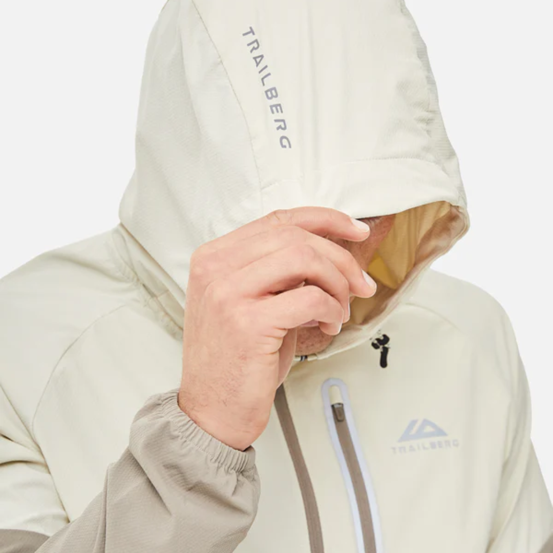 Trailberg SS25 Cloud Windbreaker / Shorts Set - Pale Taupe/Dune White