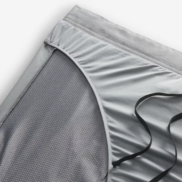 Nike Miler T-Shirt / Challenger Shorts Set - Grey