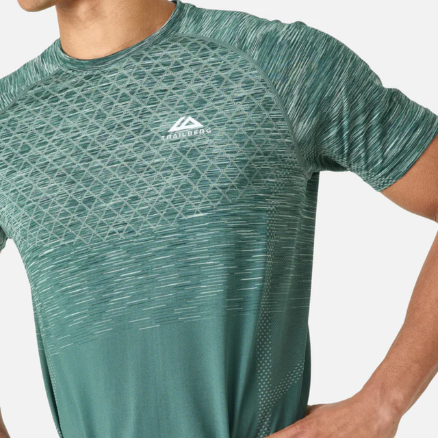 Trailberg Stride Seamless T-Shirt / Shorts Set - Green/Black