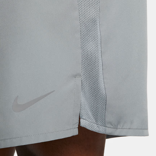 Nike Miler T-Shirt / Challenger Shorts Set - Grey