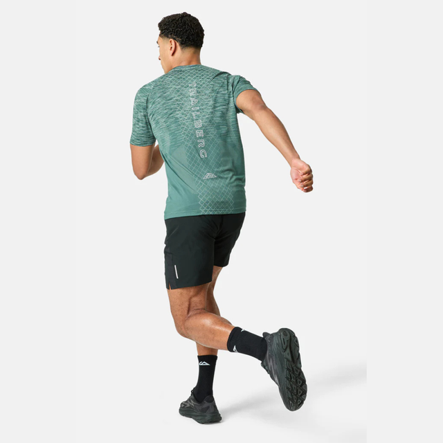 Trailberg Stride Seamless T-Shirt / Shorts Set - Green/Black