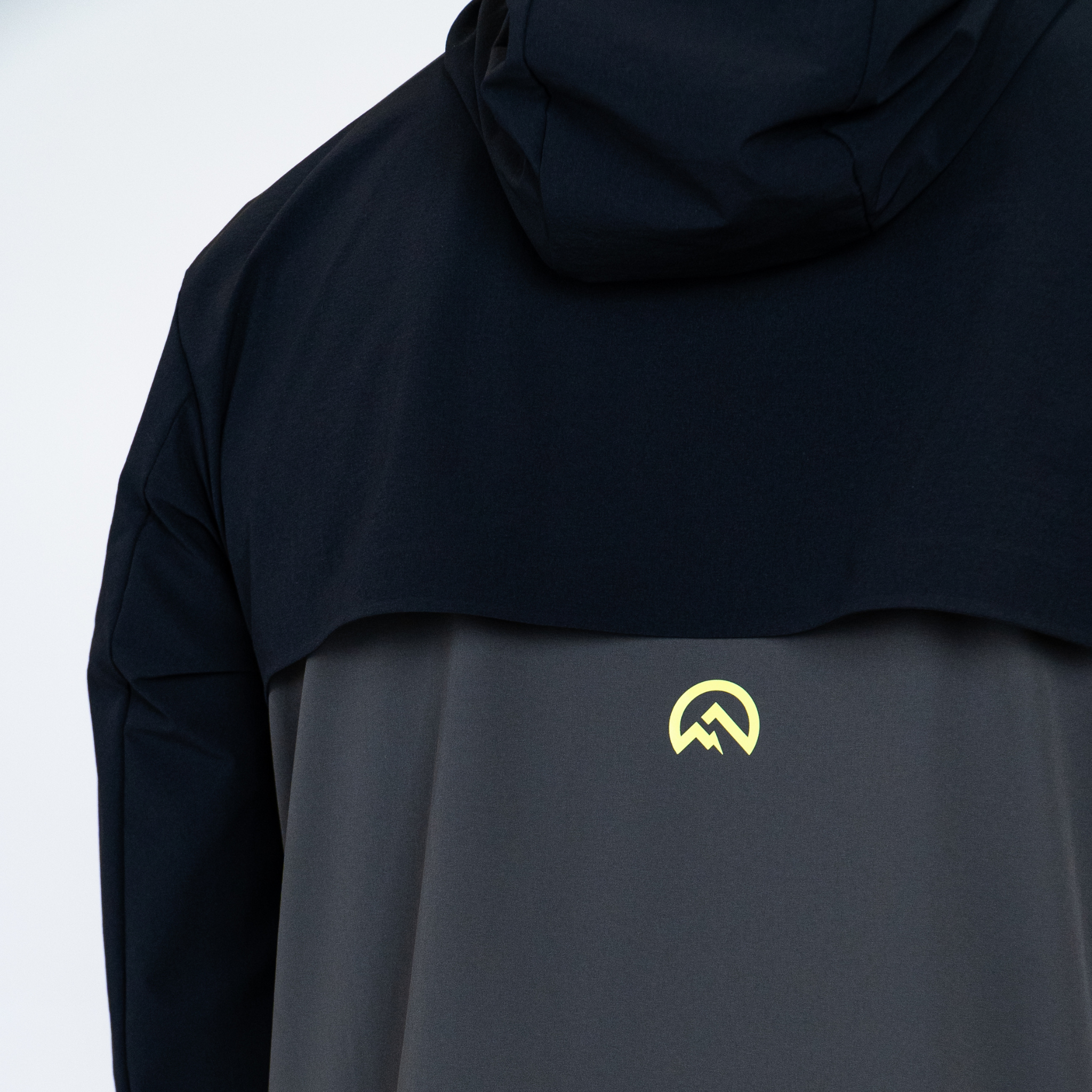 Flux Versatility SS25 Jacket - Black/Neon