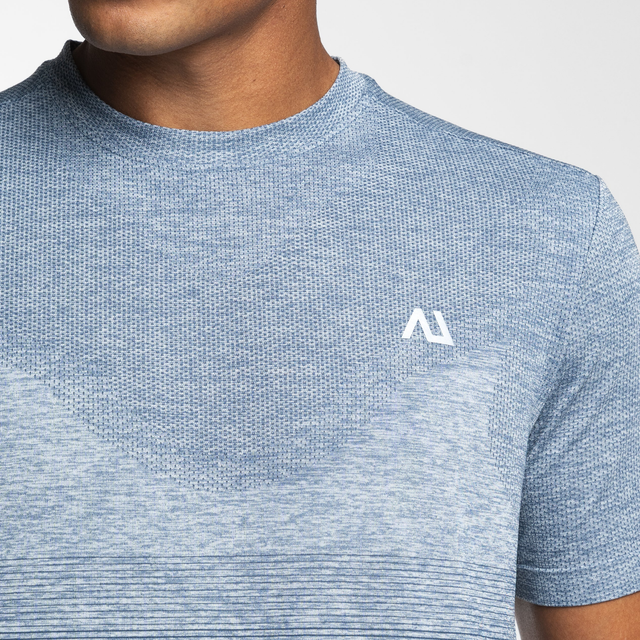 Agaru Gradient Seamless T-Shirt - Azure Blue