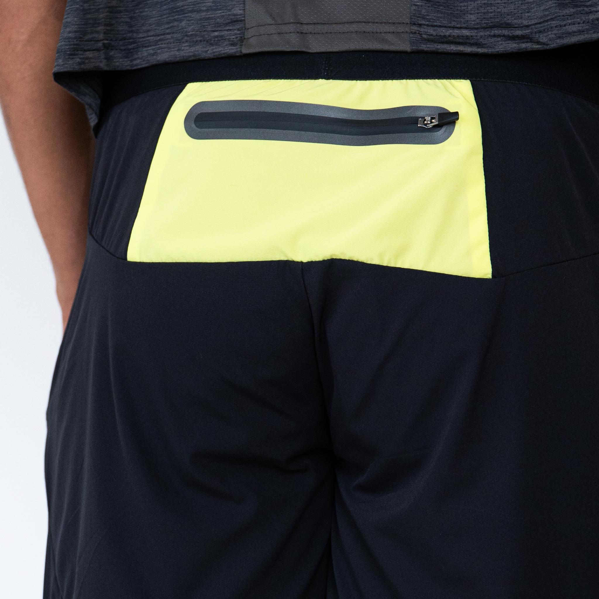 Flux Versatility SS25 Shorts - Black/Neon