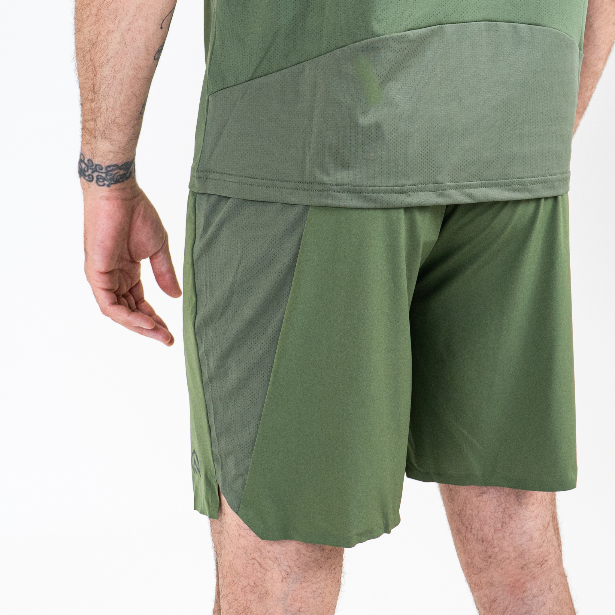 Flux Tech Shorts - Khaki