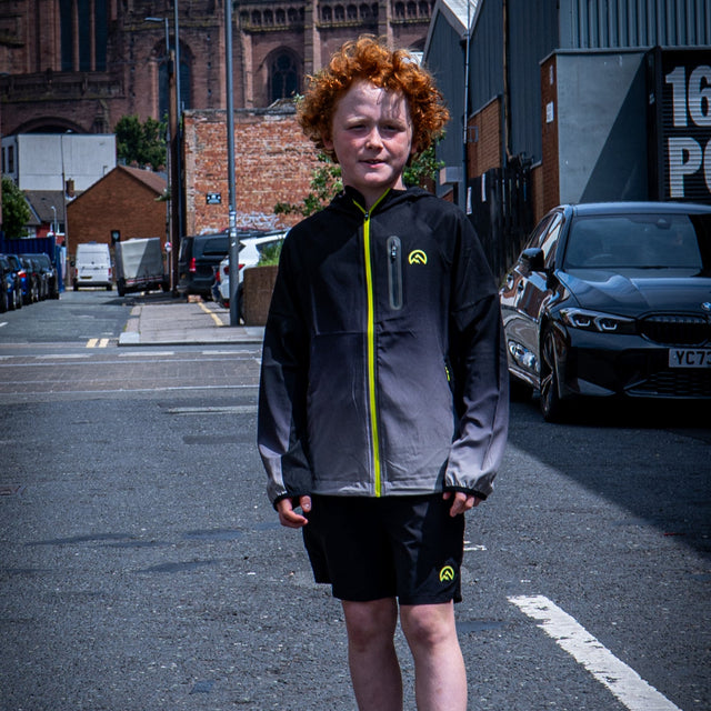 Flux Junior Gradient Jacket - Black/Neon