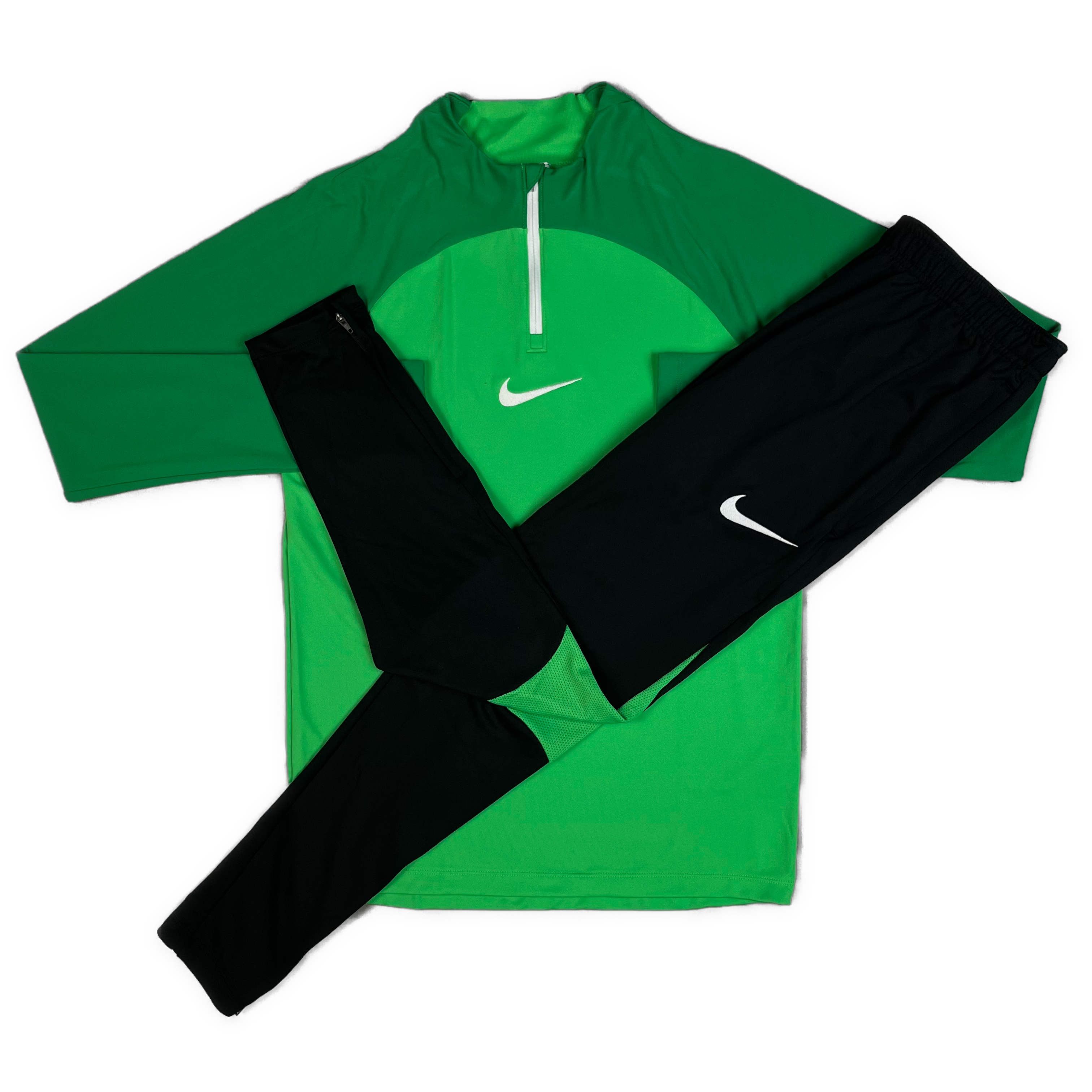 Green and 2024 black nike tracksuit