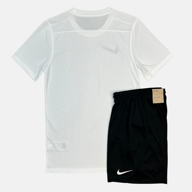 Nike Dri-Fit Tshirt / Shorts Set - White/Black