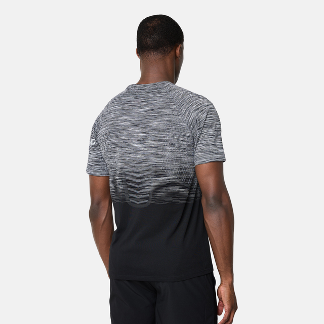 Trailberg Arc Seamless T-Shirt - Black/Moon Grey