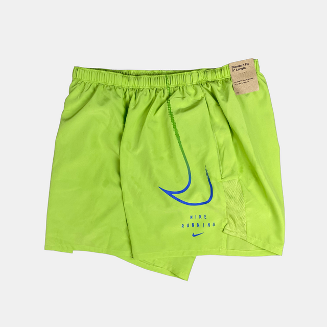 Nike Run Division Challenger Shorts 5" - Green