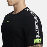 Nike Repeat Logo T-Shirt Short Set - Black / Neon