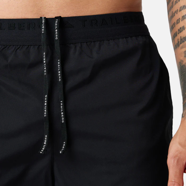 Trailberg Haze Shorts - Black