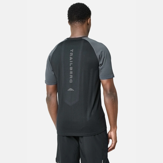 Trailberg Rapid Seamless T-Shirt / Shorts Set - Black/Volcano Grey