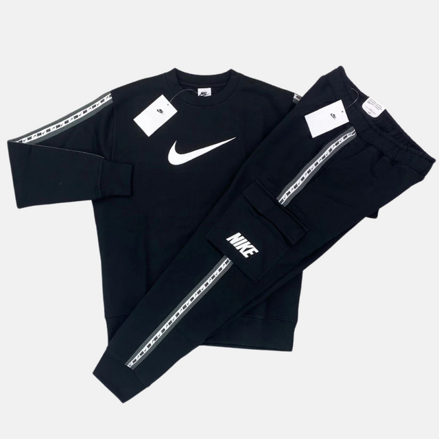 Nike Repeat Cargo Tracksuit - Black/White