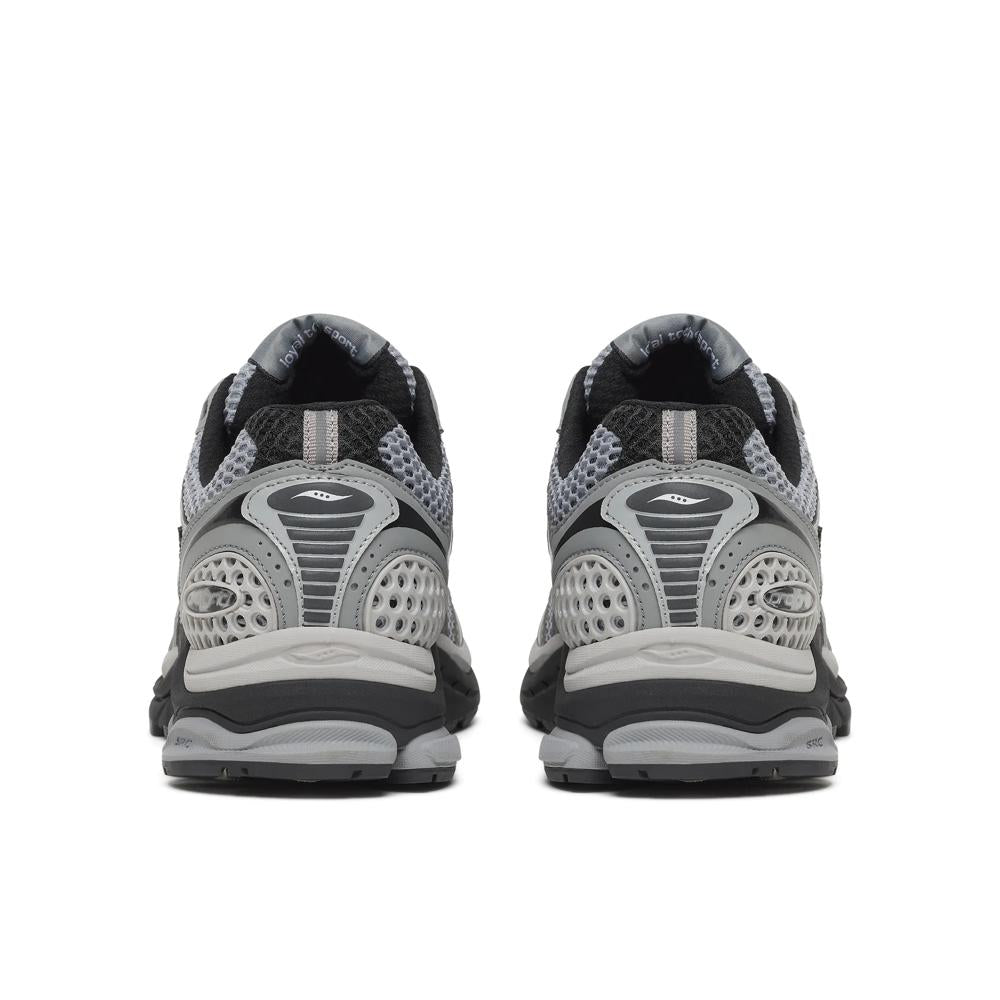 Saucony