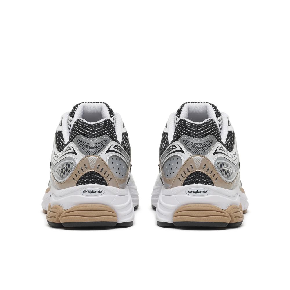 Saucony