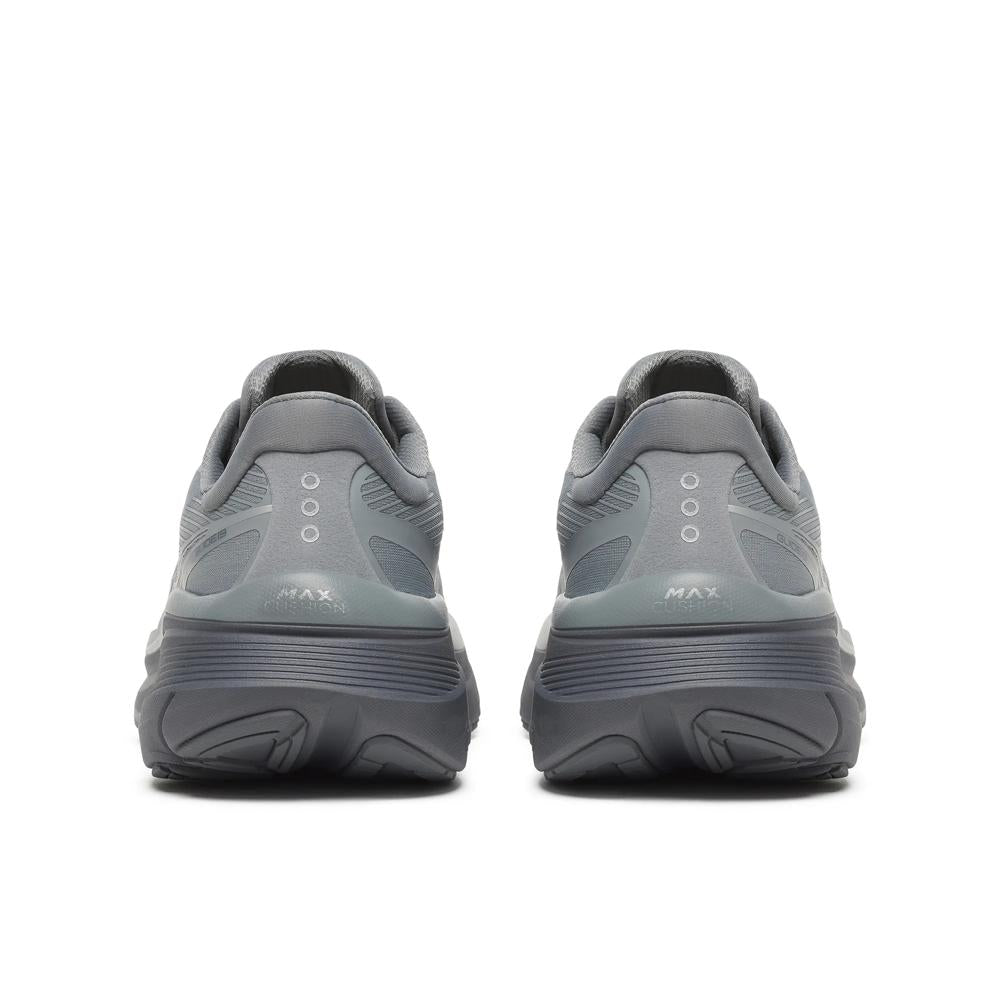 Saucony