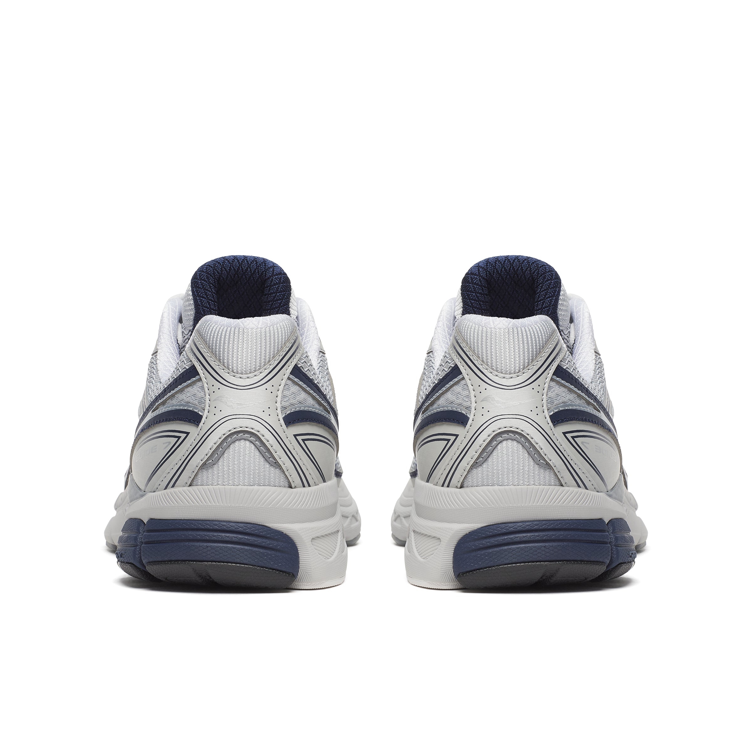 Saucony