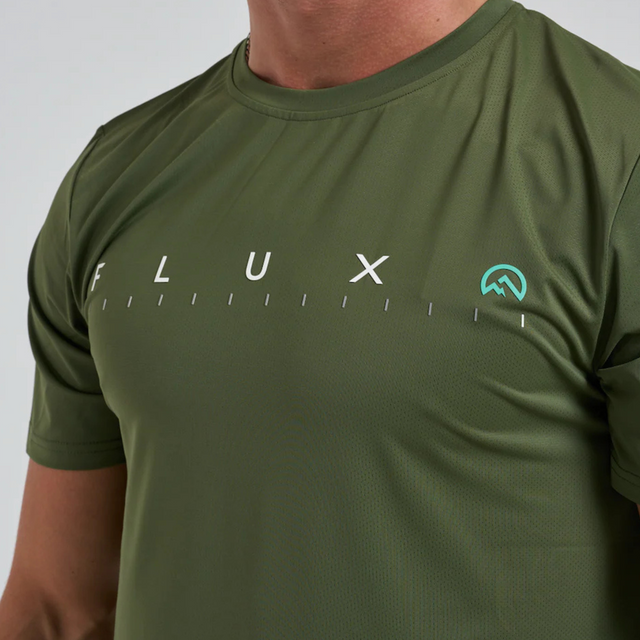 Flux Graphic T-Shirt / Versatility Shorts Set - Khaki/Alkanline