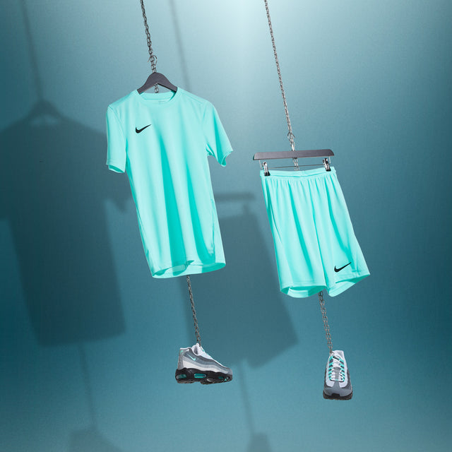 Nike Dri-Fit Tshirt / Shorts Set - Hyper Turquoise