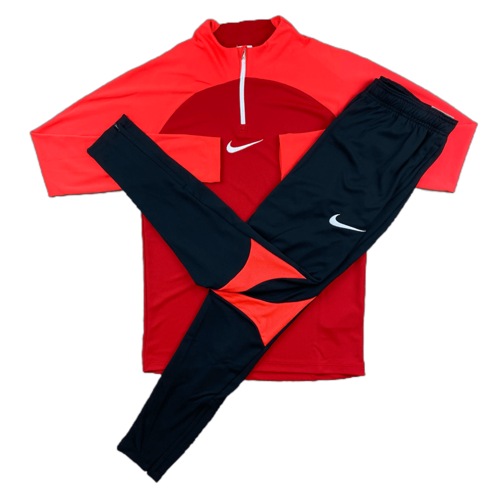 Mens black and red 2025 nike tracksuit