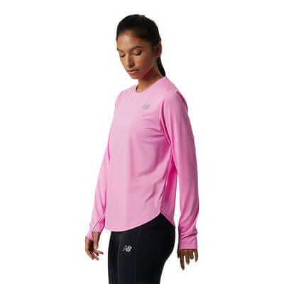 NEW BALANCE WOMEN'S ACCELERATE LONG SLEEVE TOP - BABY PINK